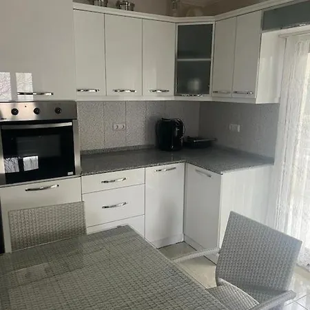 Modern With Pool In - Dream Vacation ديديم