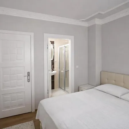 Modern With Pool In - Dream Vacation Villa